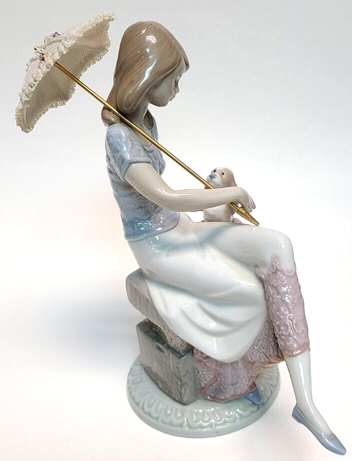 Lladro Picture Perfect #7612 Woman with Umbrella and Dog Figurine