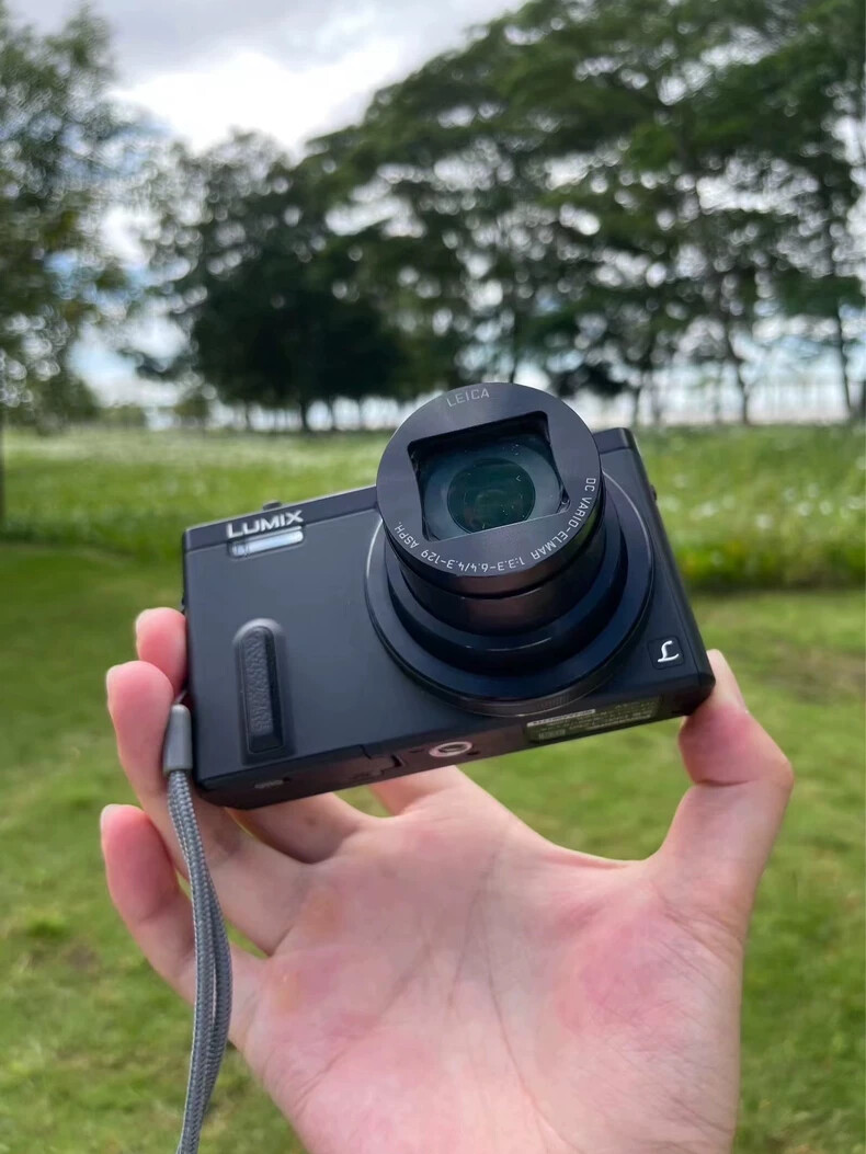 Panasonic Compact Digital Camera Lumix TZ60 Optical 30 Times Black