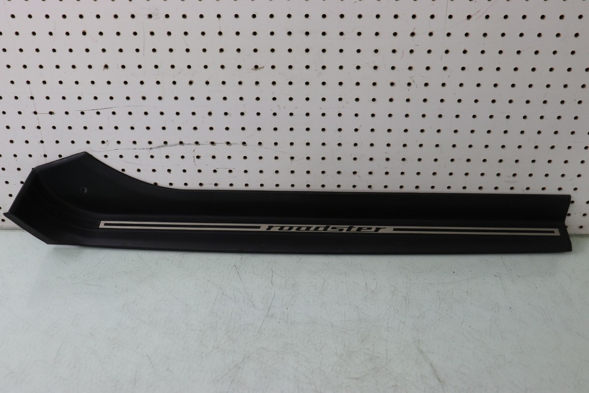 97-99 BMW Z3 1.9L E36 ROADSTER DOOR STEP SILL SCUFF TRIM MOLDING
