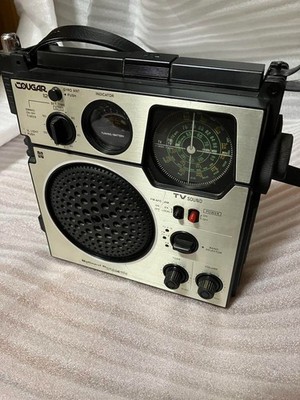 National Panasonic Cougar 112 RF-1120 Vintage 1975 Portable AM FM