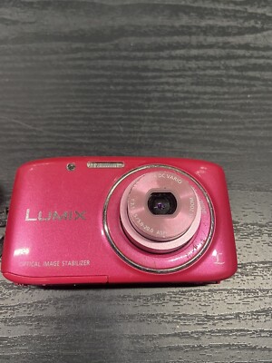 Panasonic LUMIX DMC-S2 Pink Digital Camera. 4X Zoom Optical Image