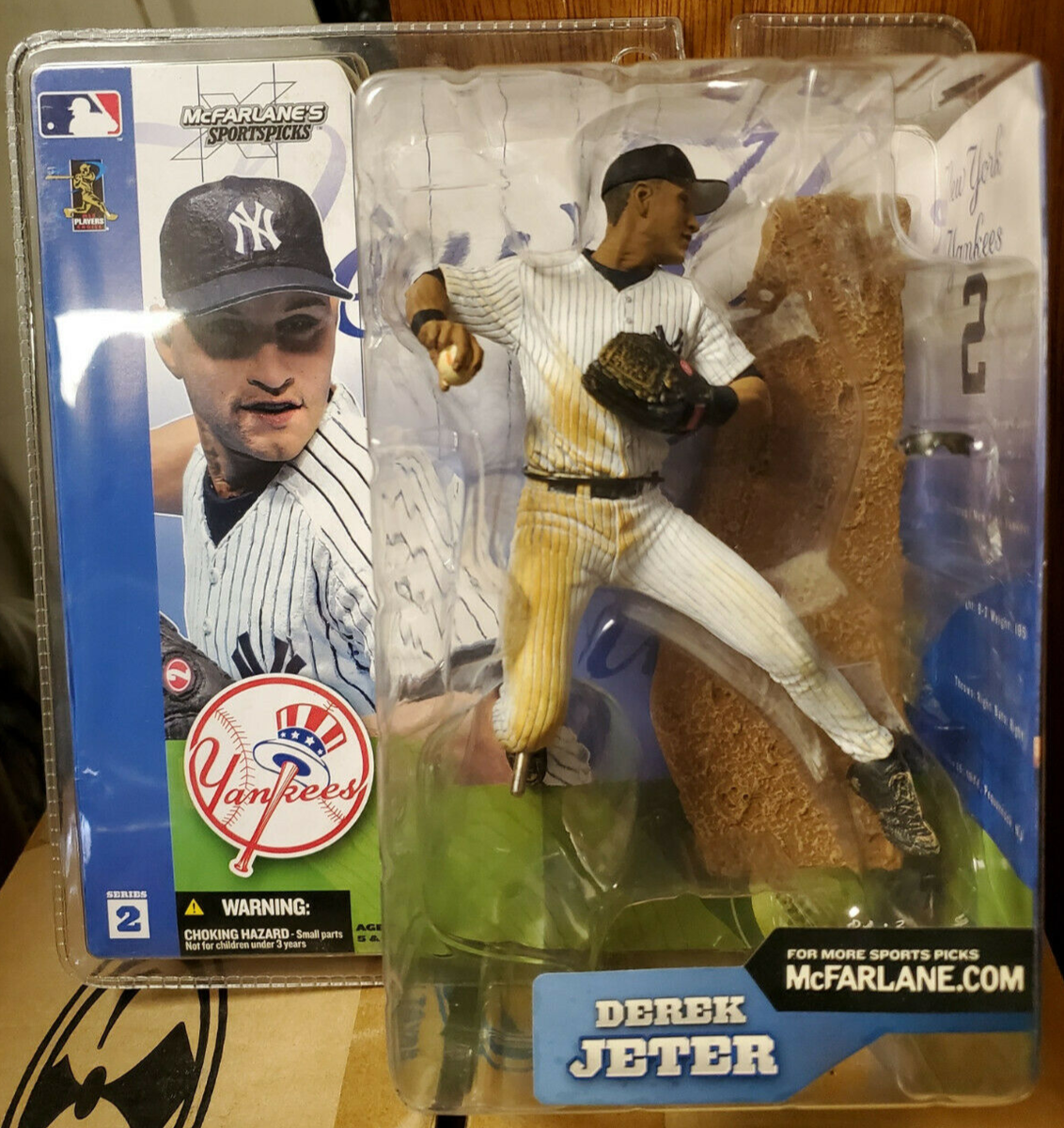 McFarlane MLB Series 2 DEREK JETER action figure New York Yankees