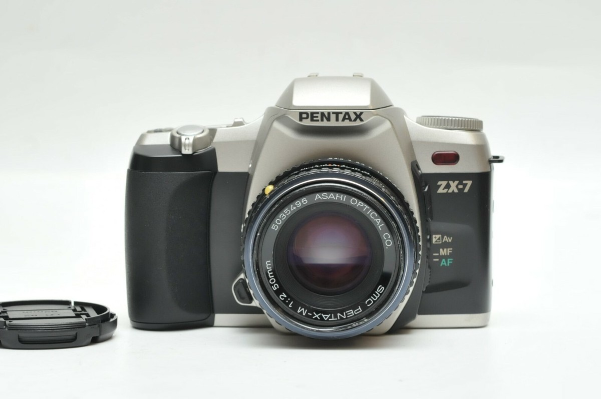 Pentax ZX-7 Quartz Date 35mm SLR Camera W/SMC M 50mm F2 Lens