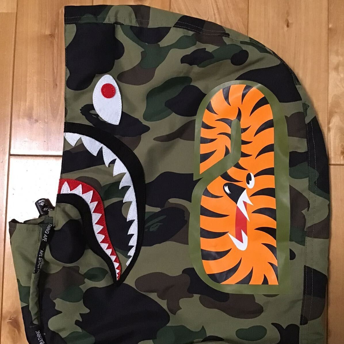 BAPE 1st camo green shark hoodie snowboard jacket A Bathing Ape