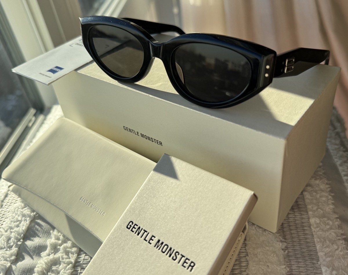 new Gentle Monster Rococo 01 Black Frame Col. 1 + Black Zeiss Lens