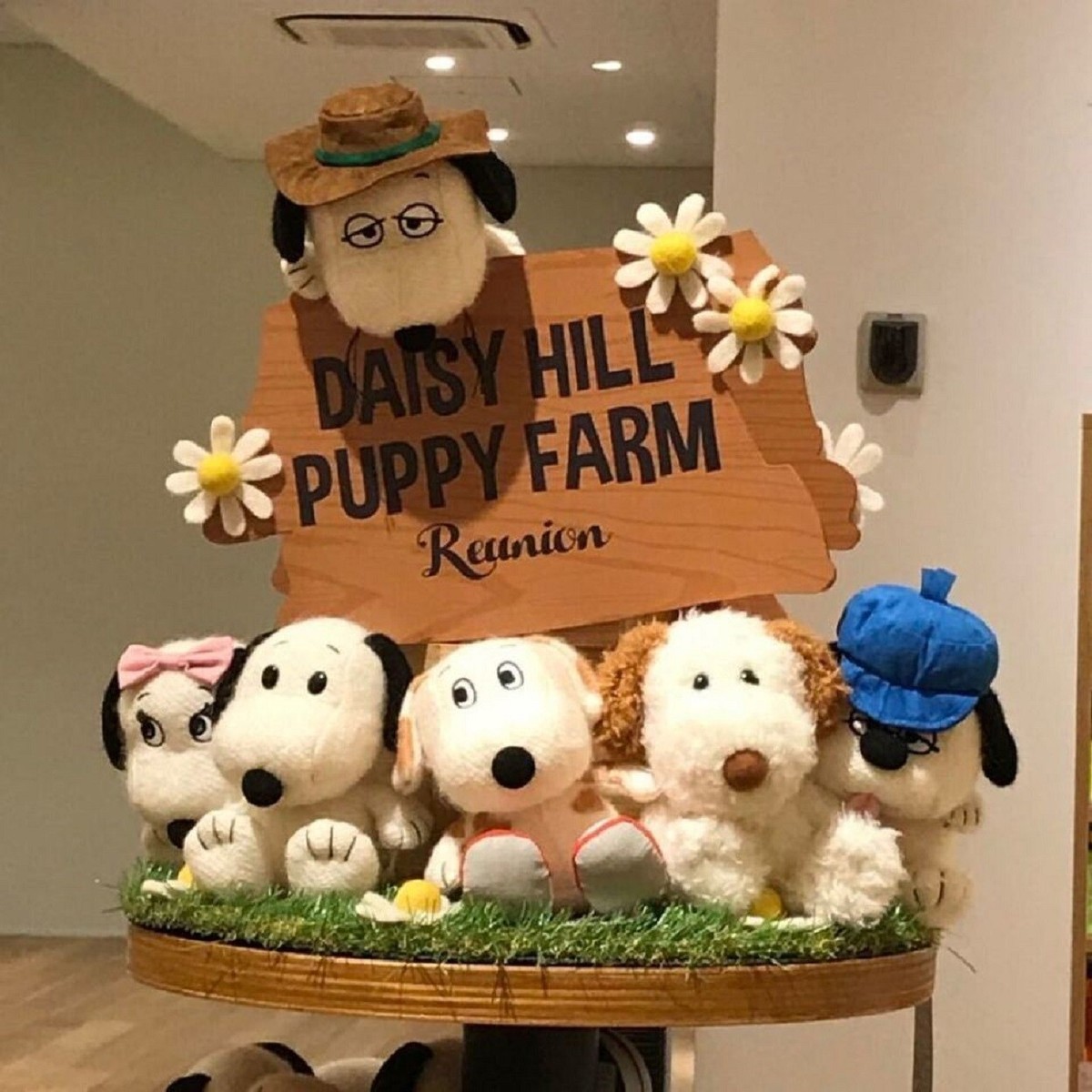 Peanuts Snoopy Museum TOKYO Roppongi Ltd. Daisy Hill Puppies