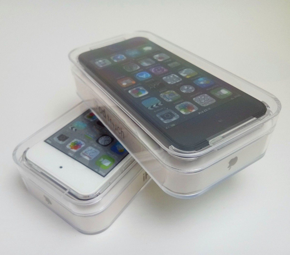 Apple MD724LL/A iPod Touch 5th Generation 64GB - Black for sale