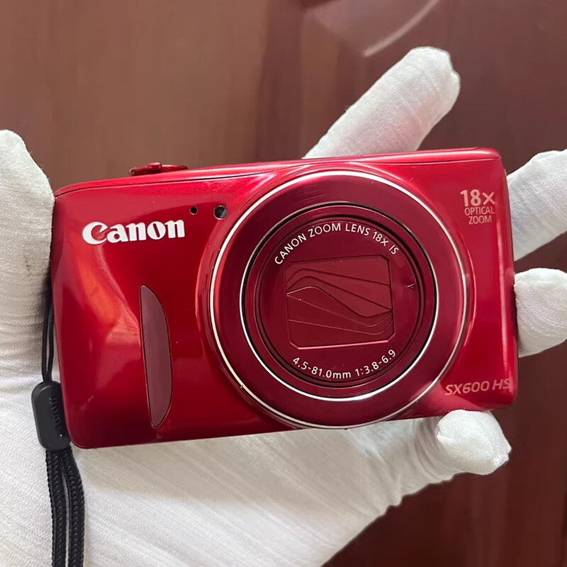 Canon Powershot SX600 HS Red 16.0MP 18x Optical Zoom Digital