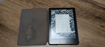 Amazon Kindle Paperwhite (10th Generation) 32GB, Wi-Fi - with