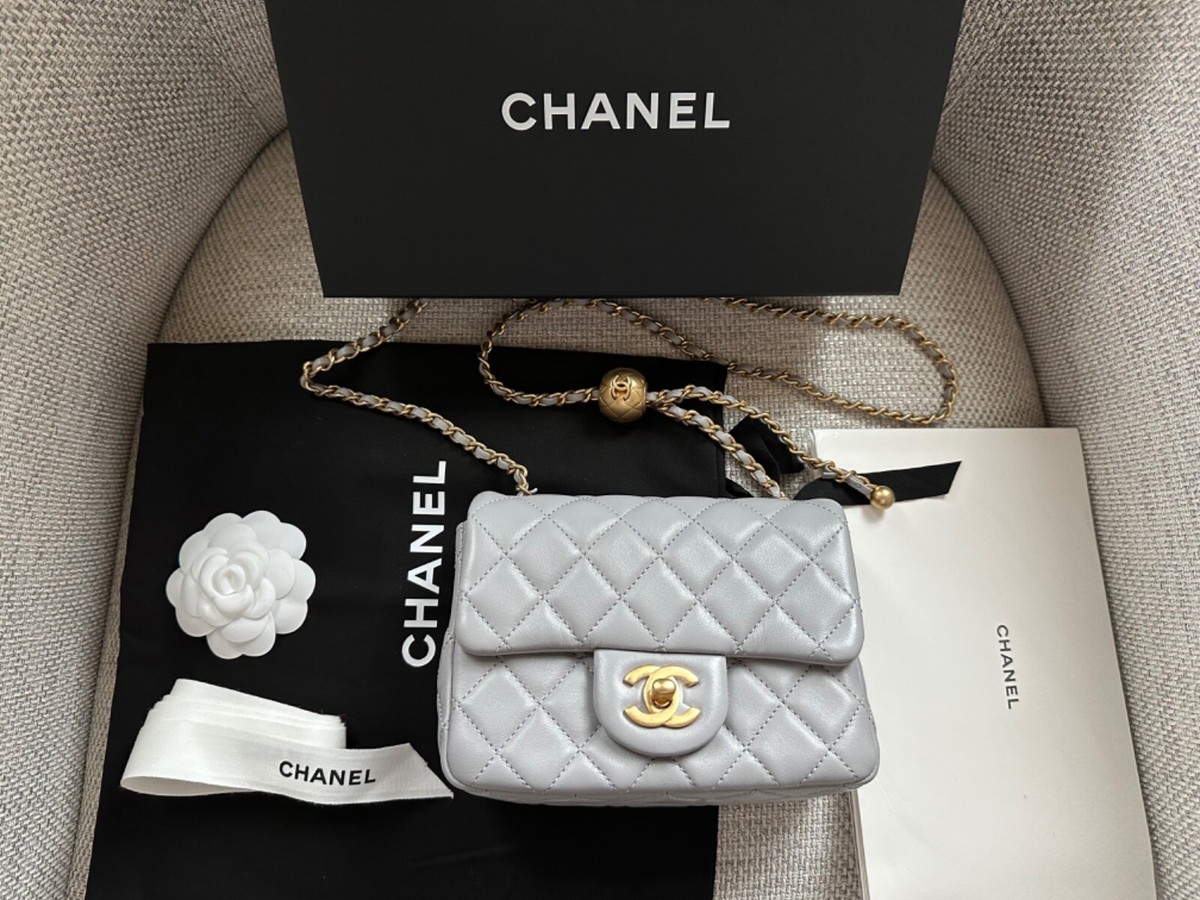 NIB 100%AUTH CHANEL Grey Quilted Lambskin Pearl Crush Square Mini