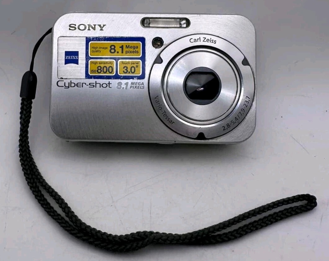 Sony Cyber-shot DSC-N1 8.1MP Digital Camera - Silver for sale