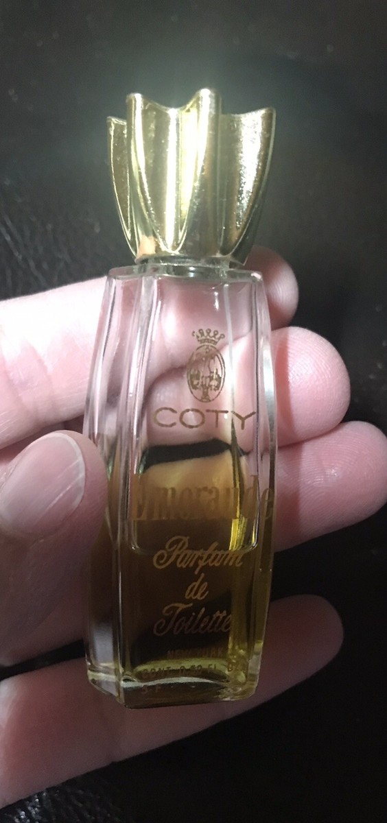 廃盤・希少】コティ エメロード パルファン デ トワレ 59ml 廃盤・希少