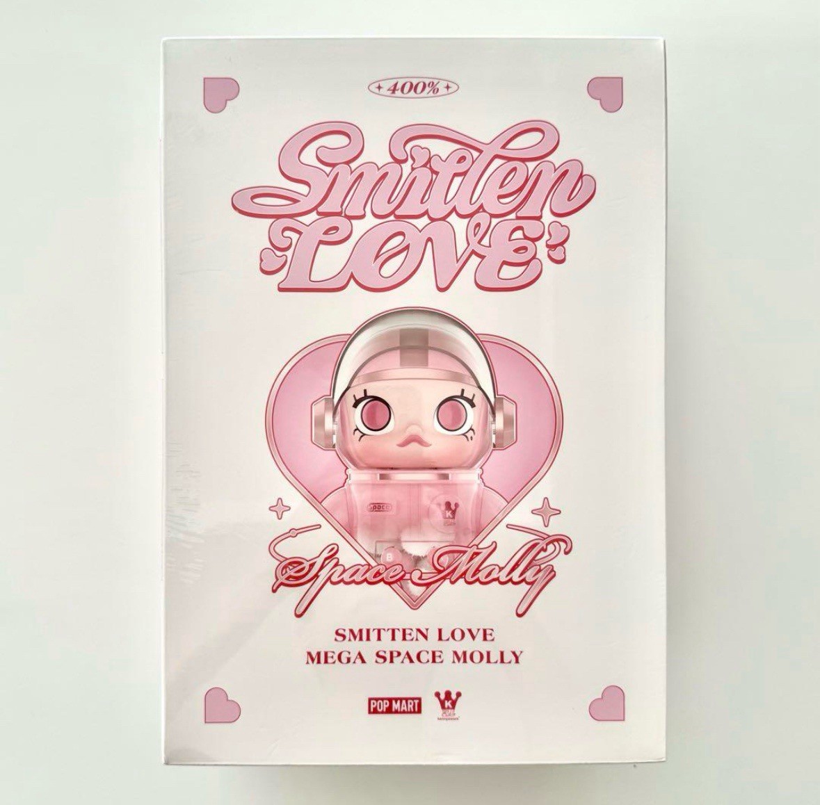 POP MART MEGA Collection SPACE MOLLY 400% SMITTEN LOVE NEW - Japan