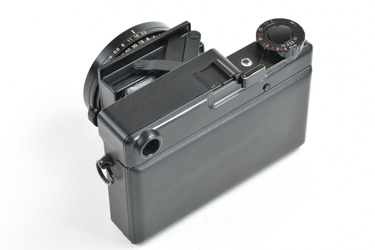 Plaubel Makina 67 Film Camera w/80mm f2.8 Nikkor Lens [Very good