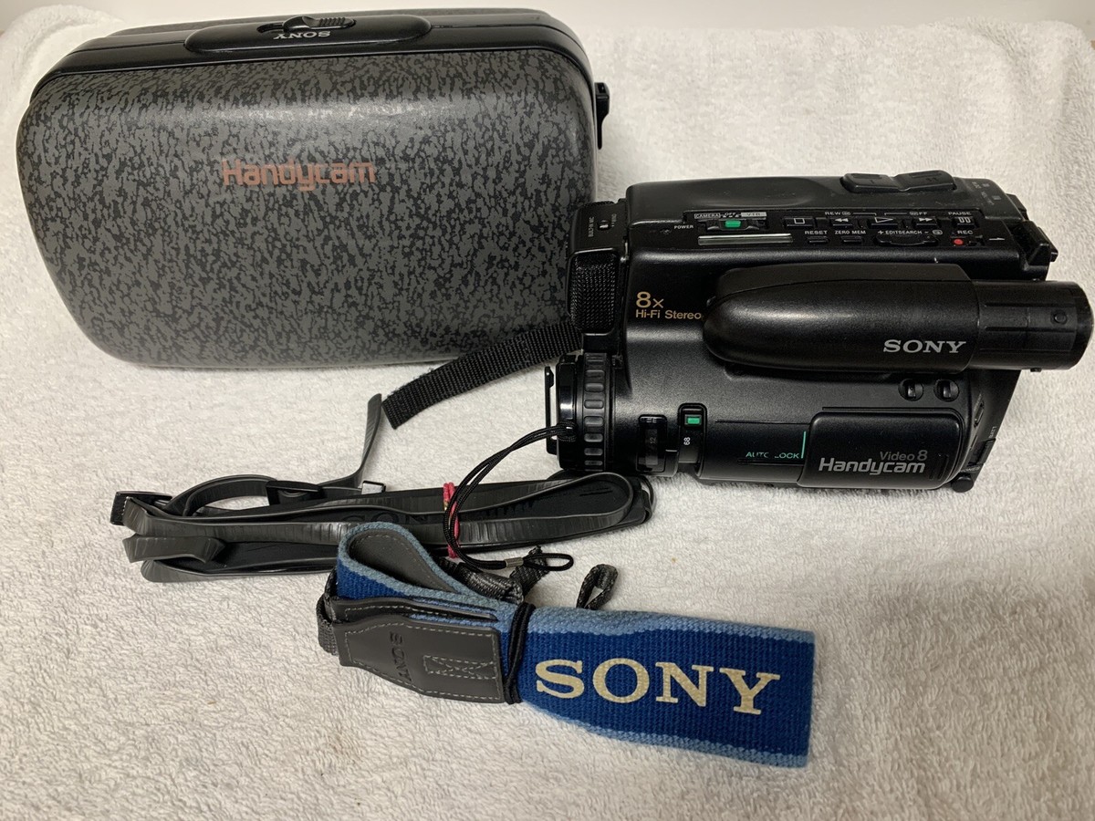 Sony Handycam CCD-TR75 8mm Video8 Camcorder Camera *For Parts