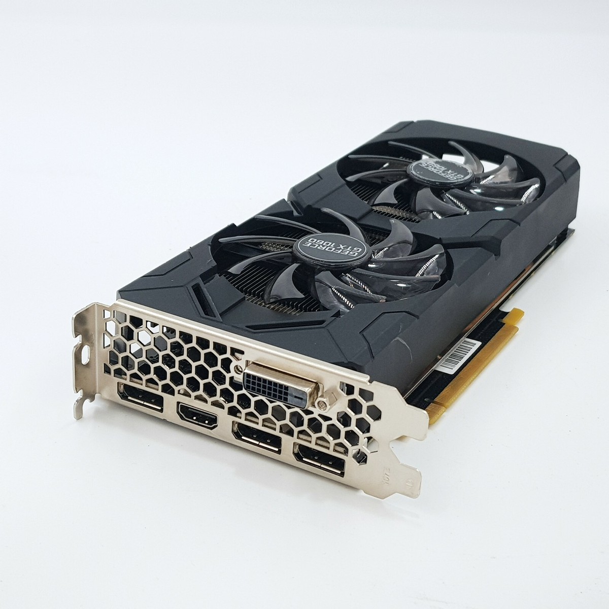 Palit GeForce GTX 1060 Dual 6GB GDDR5 NE51060015J9-1060D Video