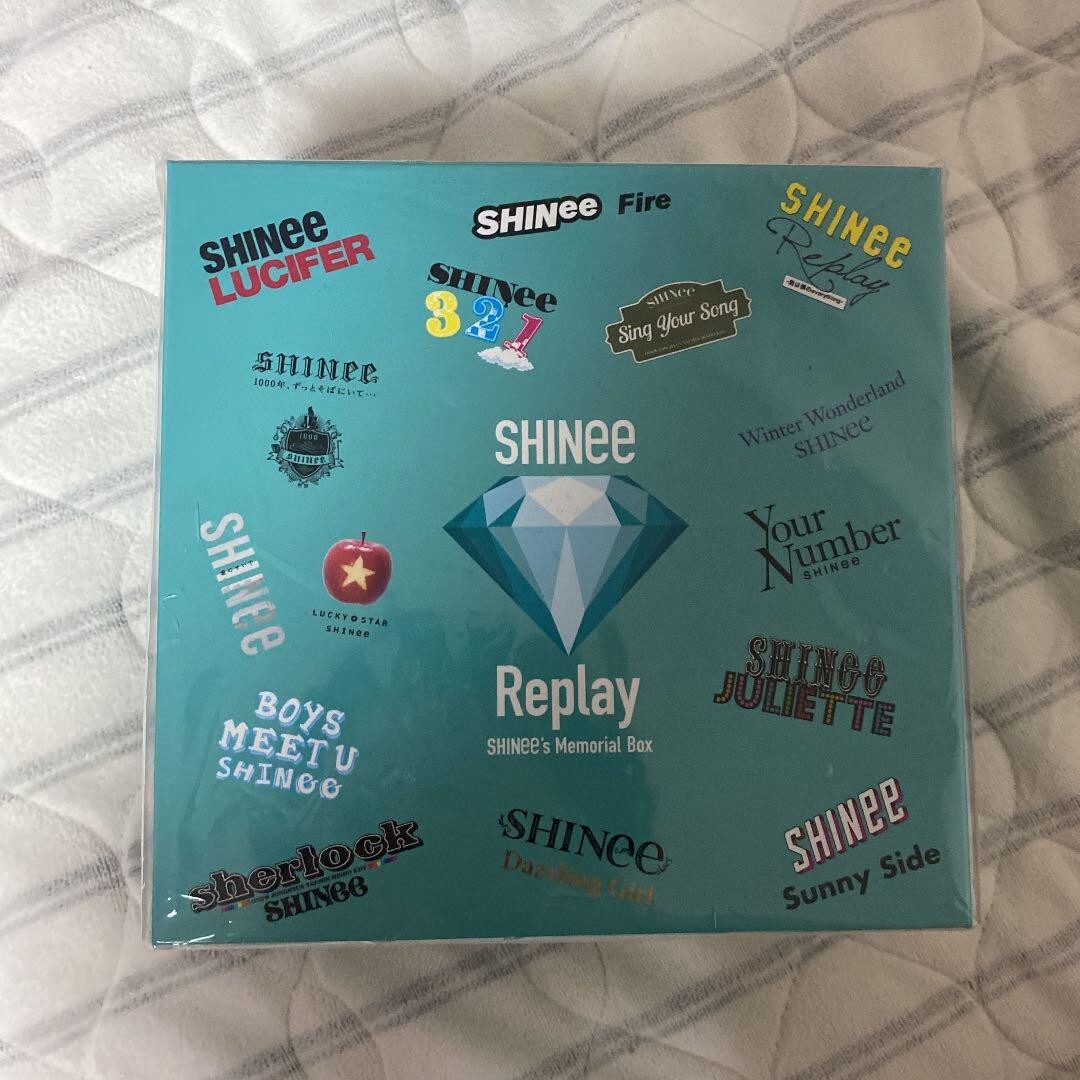 SHINee 10th Japan Debut SHINee's Memorial Box Replay 15CD 3DVD BOX