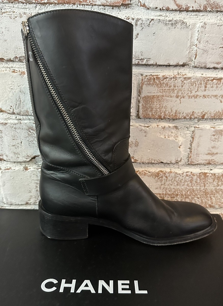 Chanel Black Leather Side Zip CC Logo Moto Boots Sz 39 US 9 100