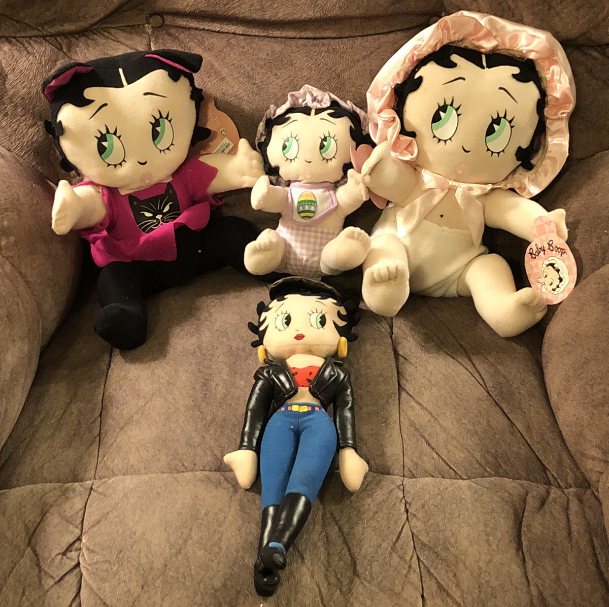 Lot of 11 Kellytoy Betty Boop Cloth Fabric Dolls 15-17