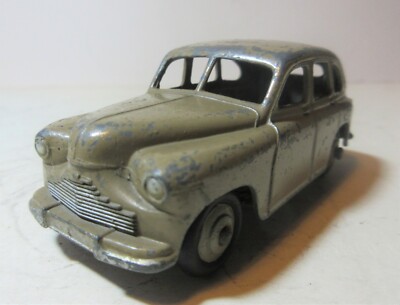 1950's Dinky Toys Standard Vanguard Four Door Saloon Car - Dinky
