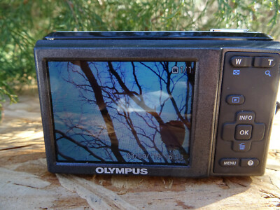 Olympus FE FE-47 14.0MP Digital Camera - Black AS IS FOR PARTS