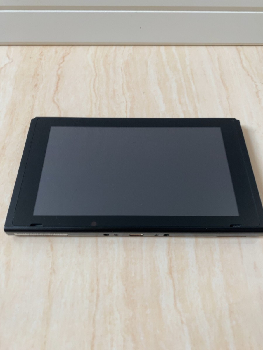 Nintendo Switch 2019 - 2023 Hac-001 (-01) Console Only Excellent