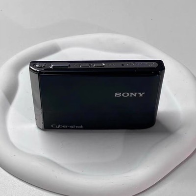 Sony Cyber Shot DSC-T70 8.1MP 3x Optical Zoom CCD Digital Camera