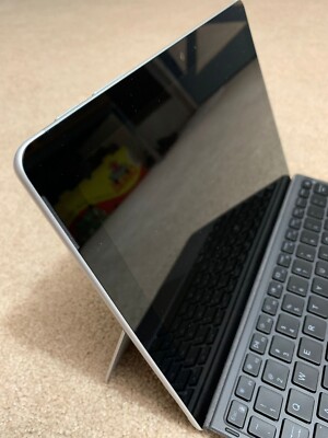 Microsoft Surface Go 1824, 8 GB Go Ram, 128GB W/ Backlit Keyboard