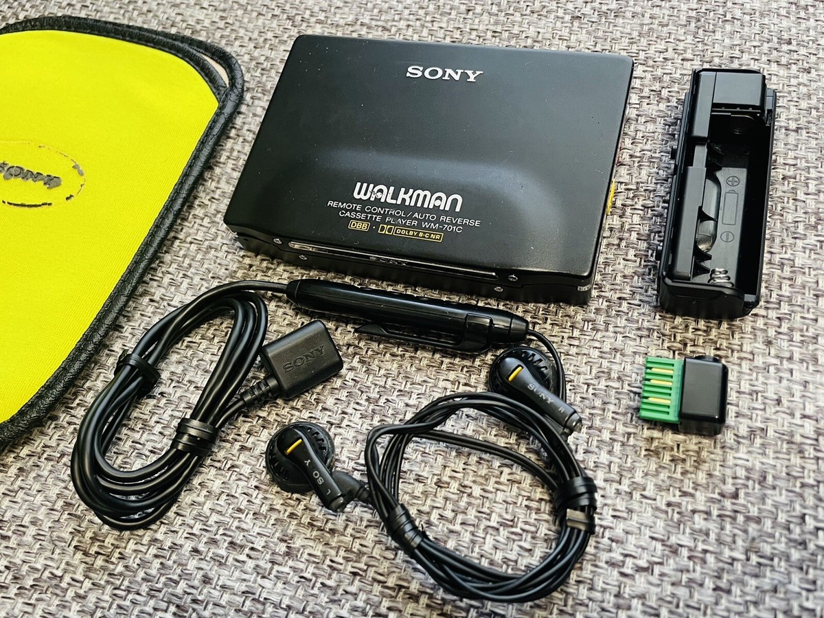 Sony WM-701C Walkman Portable Cassette Player Black Dolby B C With