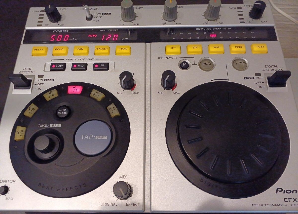 Pioneer DJ EFX-500 Silver Effects Box Audio Effector Mixer