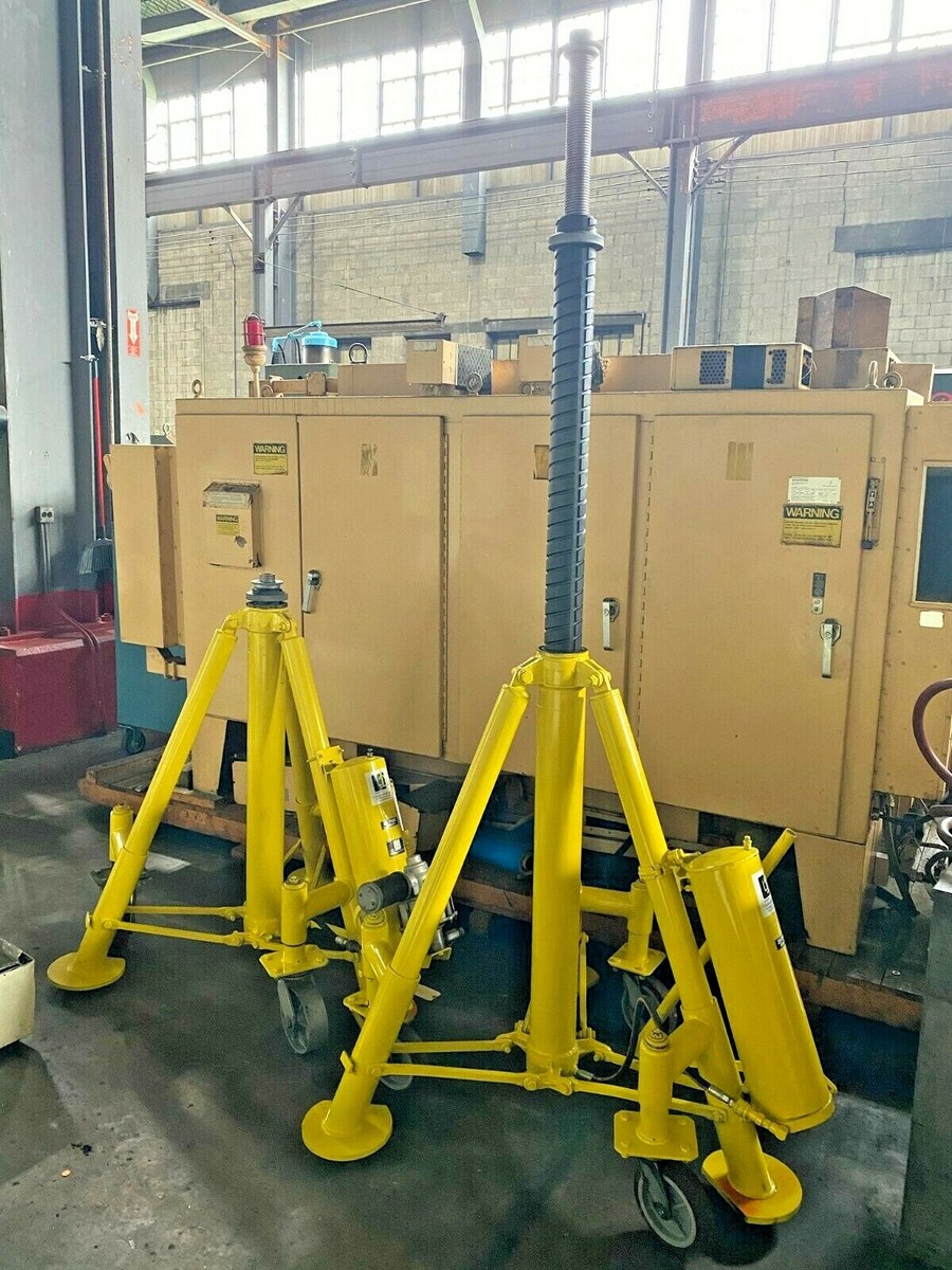 20 Ton Columbus Jack/Regent Tripod Airplane Jacks, Set of 2
