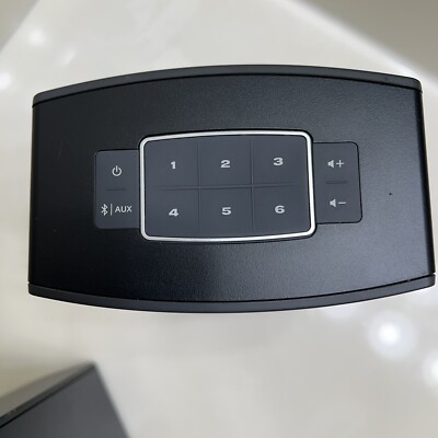 Bose SoundTouch 10 Wireless Music System Model 416776 - Black