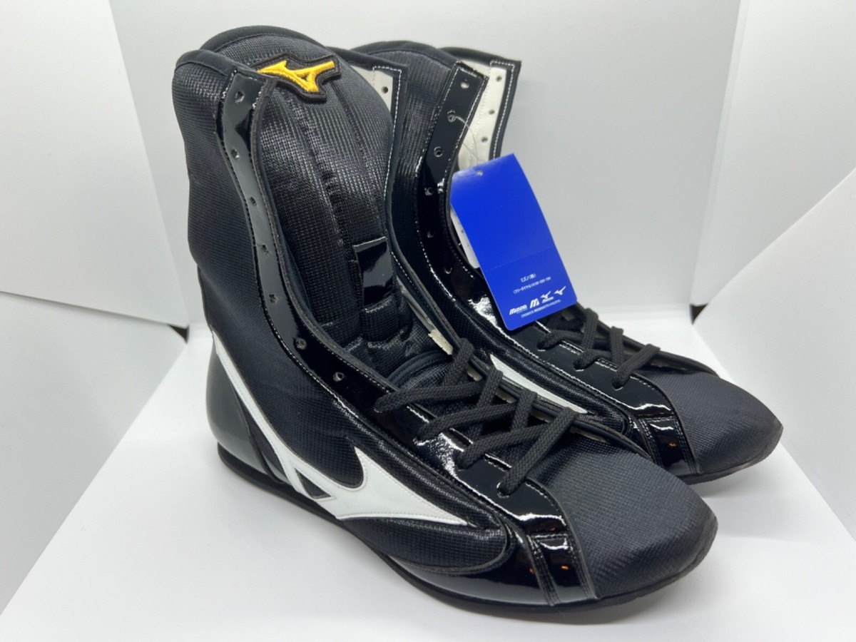 MIZUNO Boxing Shoes Black White Line Finisher MID 21GA2310 NAOYA