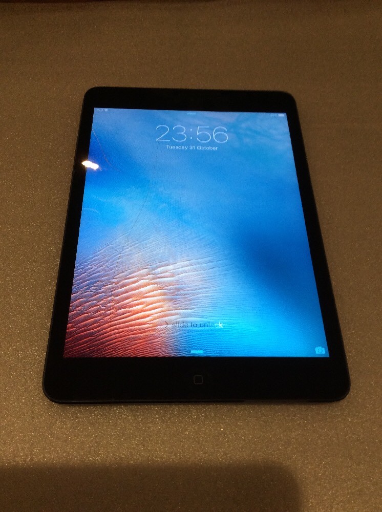 Apple iPad mini A1432 16GB, Wi-Fi, 7.9in - Space Grey 885909846122