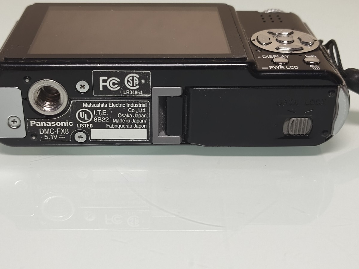 Panasonic LUMIX DMC-FX8 5.0MP Digital Camera Black ***READ*** New