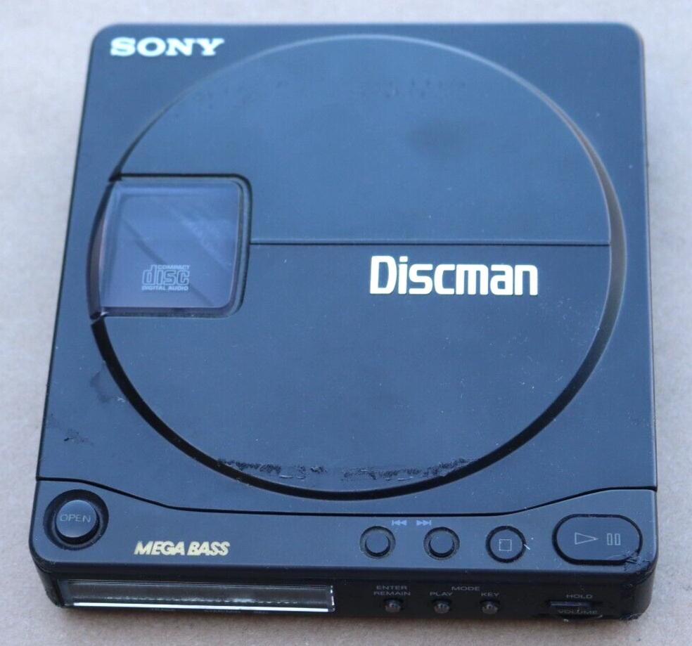 VTG 1989 SONY DISCMAN D-9 PORTABLE CD PLAYER MEGA BASS ORIGINAL