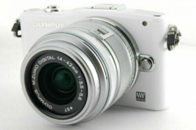 Olympus PEN mini E-PM1 mirrorless digital camera kit w. 14-42mm