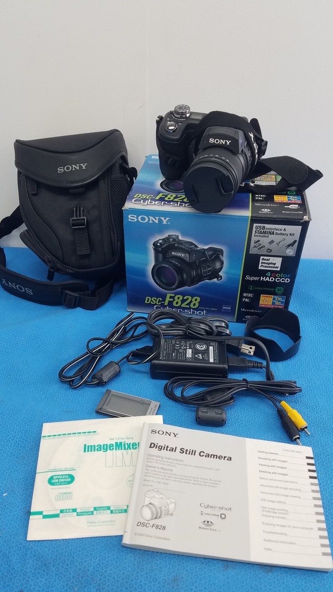 Sony Cyber-shot DSC-F828 Digital Still Camera with AC Power