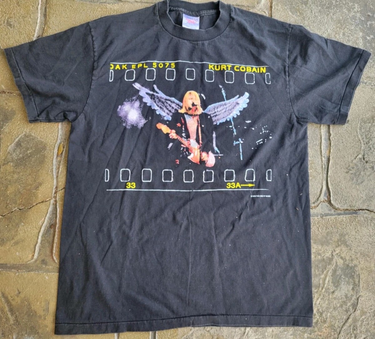 1999 Kurt Cobain Nirvana The End of Music Angel Wings Shirt Large