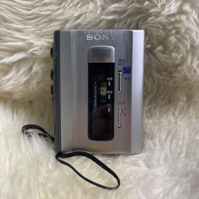 SONY TCM-500 WALKMAN Cassette Tape Recorder Player Portable Good