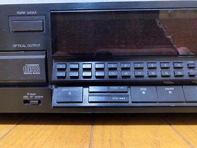 Technics SL-P770 Compact Disc CD Player 4DAC 18bit Digital Output