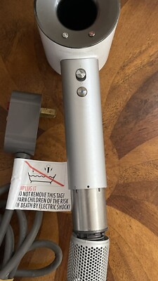Dyson Supersonic Hair Dryer White HD01 120V 60Hz - Not Working FOR