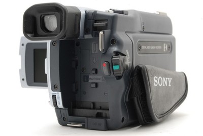 Mint】Sony DCR-TRV240 Digital8 Handycam Digital Video Camera