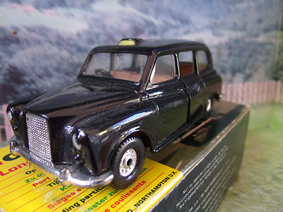 CORGI London Taxi #425 | eBay