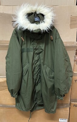 GENUINE US ARMY VIETNAM M-1965 M65 FISHTAIL PARKA MANS 1973 MINT