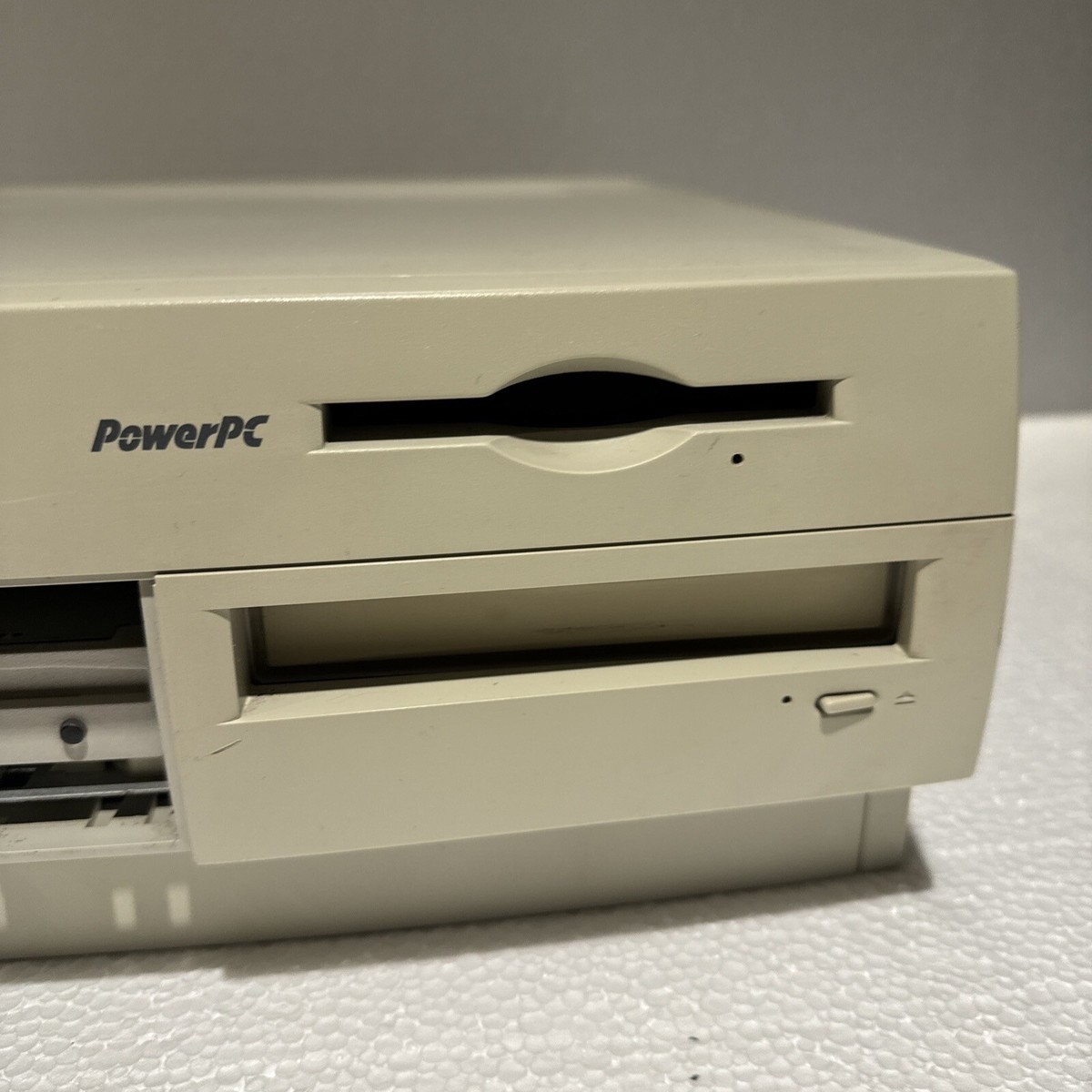 Vintage Apple Power Macintosh 7600/120 PowerPC Computer Retro