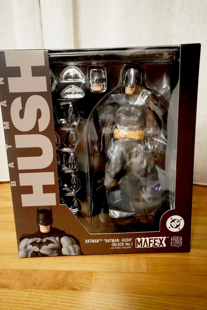 MAFEX No.126 Batman Hush Black Ver. Action Figure Reissue December