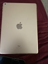 Apple iPad (7th Generation) A2197 32 GB, Wi-Fi, 10.2 in - Gold for