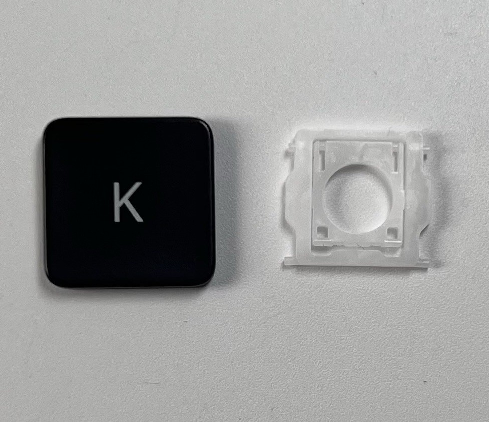 Apple iPad Pro 1 | 2 | 3 | 4 Magic Keyboard 11