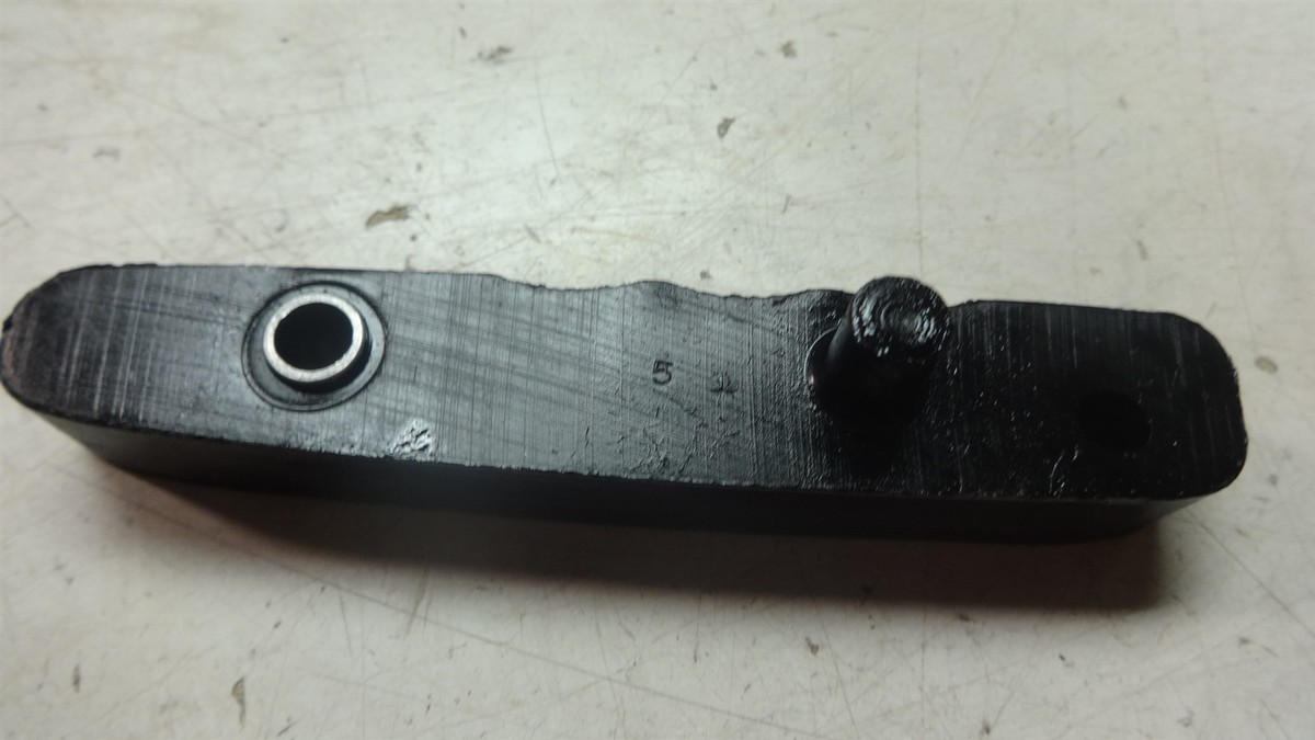 85 KAWASAKI NINJA GPZ900 ZX900 900 KM184B. ENGINE CHAIN TENSIONER